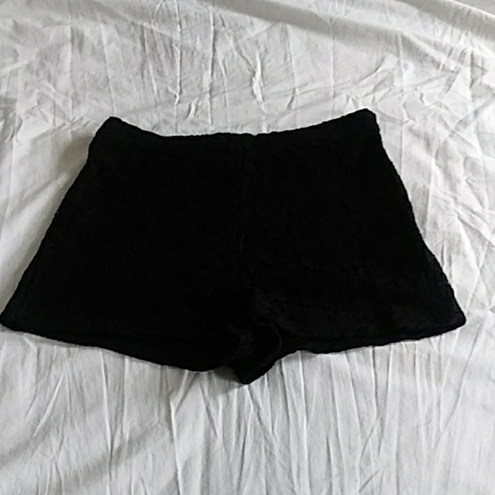 Short shorts